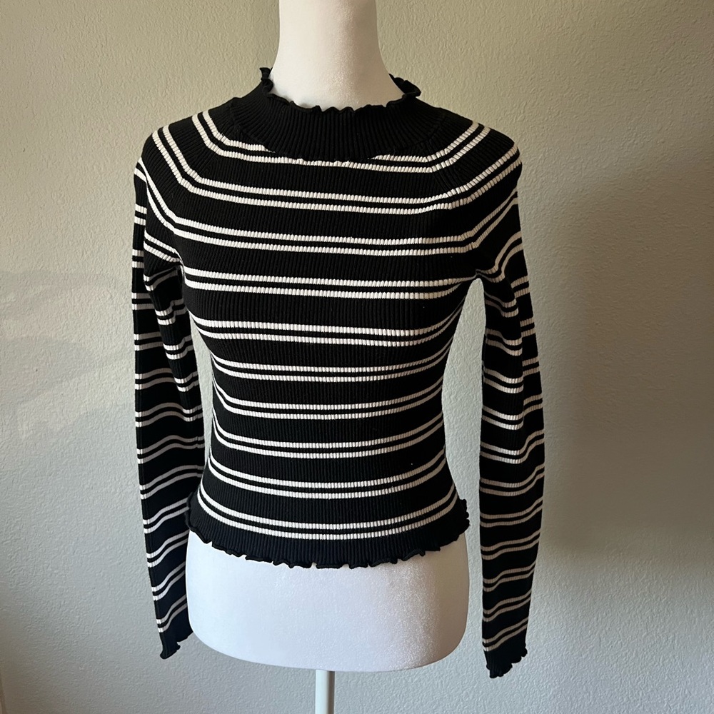 Kendall & Kylie Stretchy Long Sleeve Black with White Stripes Shirt